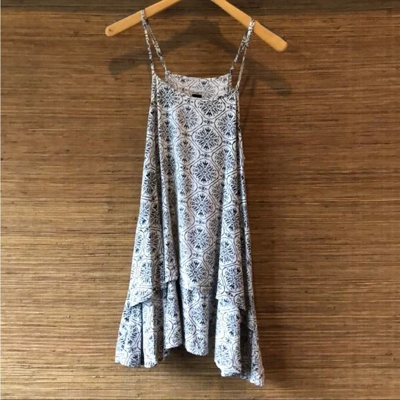 Insight Mini Dress - Picture 4 of 7